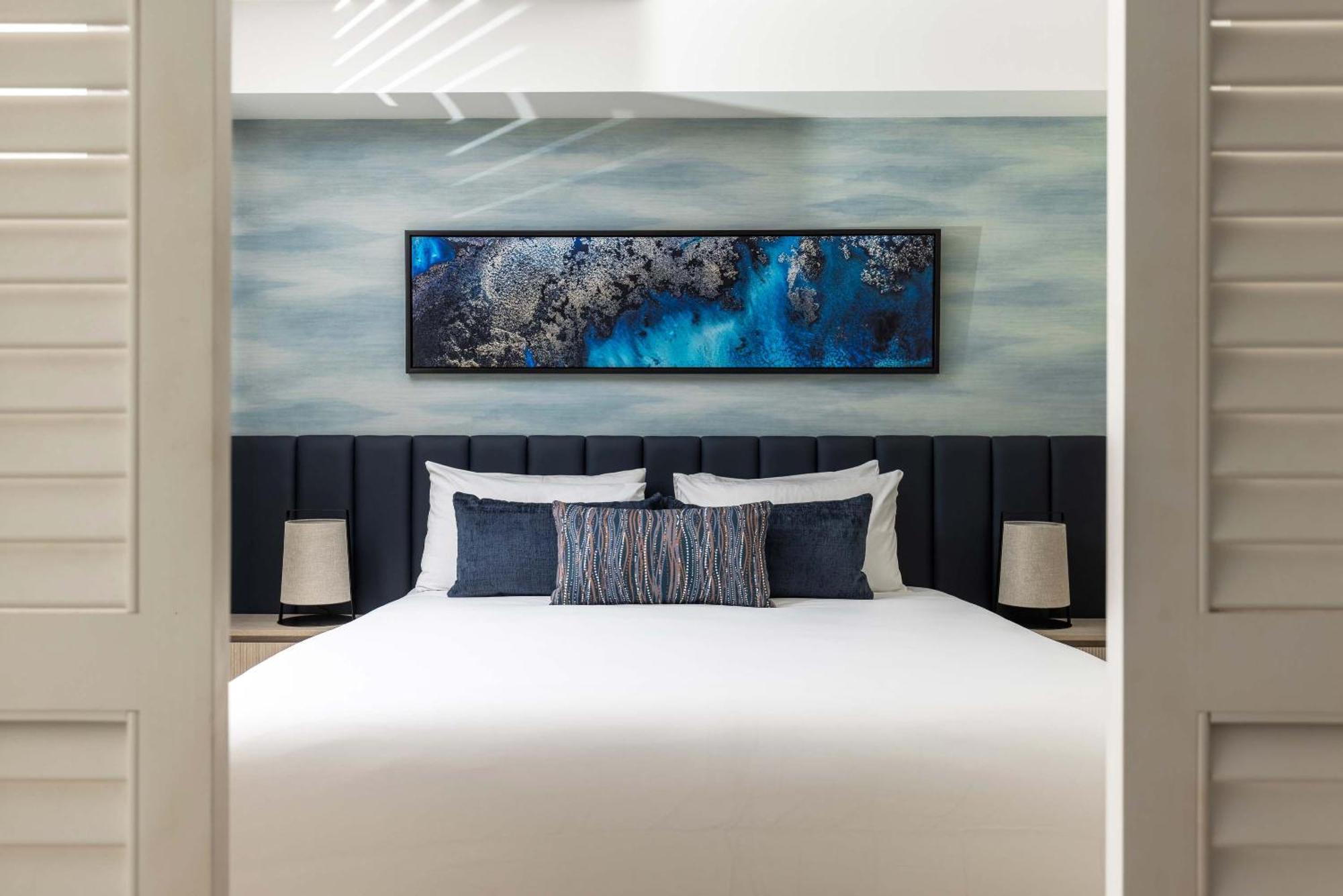 Peppers Beach Club & Spa Палм-Коув Экстерьер фото A bedroom at The Pearl
